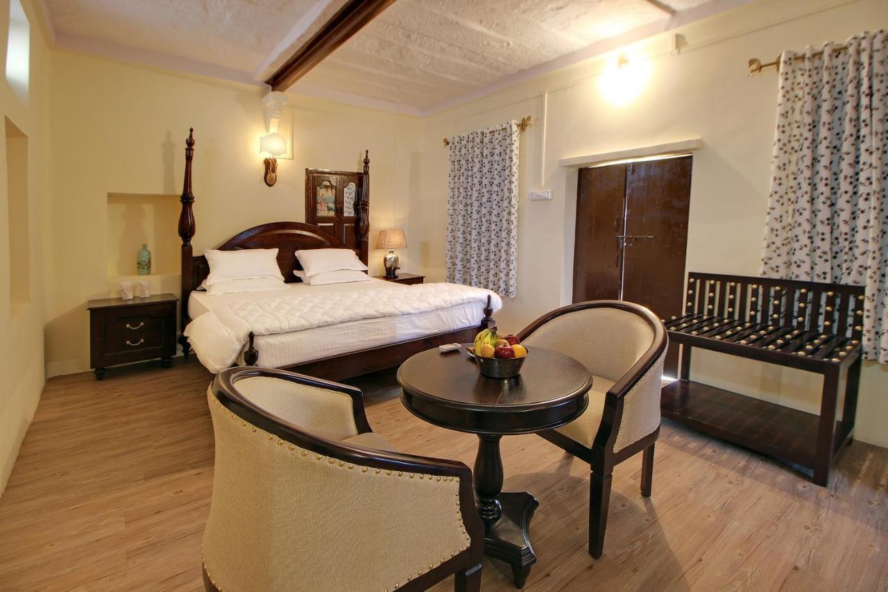 Jawai Castle Resort - A Heritage Hotel In Jawai Leopard Reserve Bisalpur Bagian luar foto